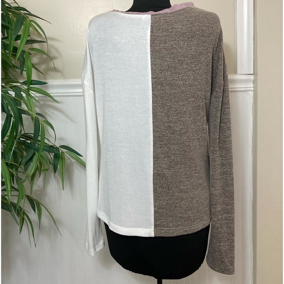 C+D+M Collection EUC Round Neck Color Block Patch Pocket Lightweight Shirt Large - Picture 10 of 14